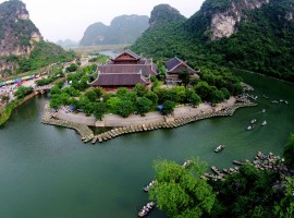 Tour TPHCM - HN - Hạ Long - Yên Tử